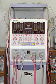 干渉電流型低周波治療器「エイルＵＮ－7400」